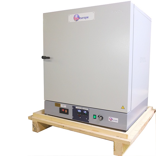 SNOL 120/300LFN 300°C Laboratory Oven for Hire 